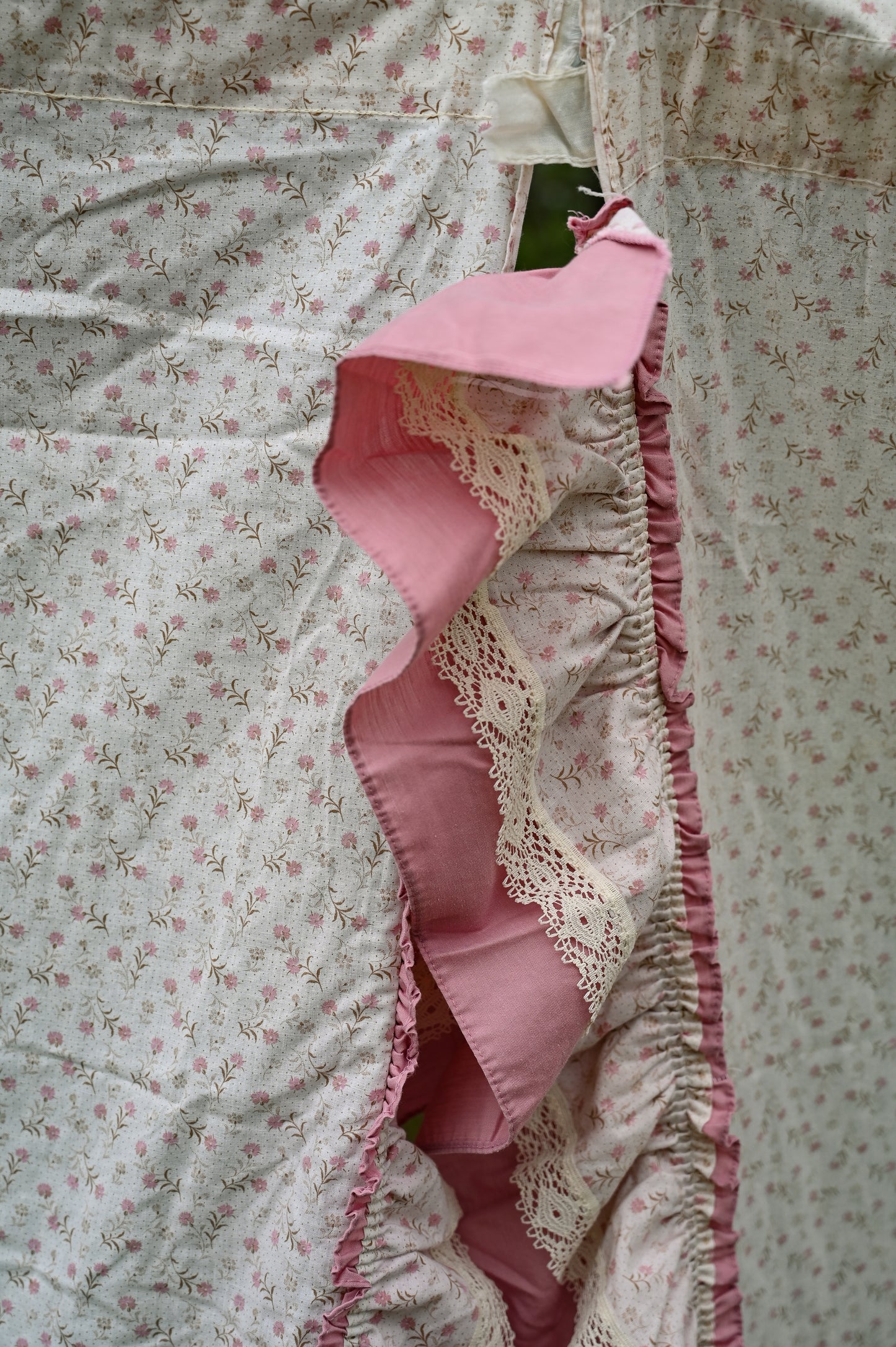 Vintage curtains, set of 4 long panels pink cream brown floral ruffle lace trim 80s rod pocket insert girly country farmhouse cottagecore granny shabby chic