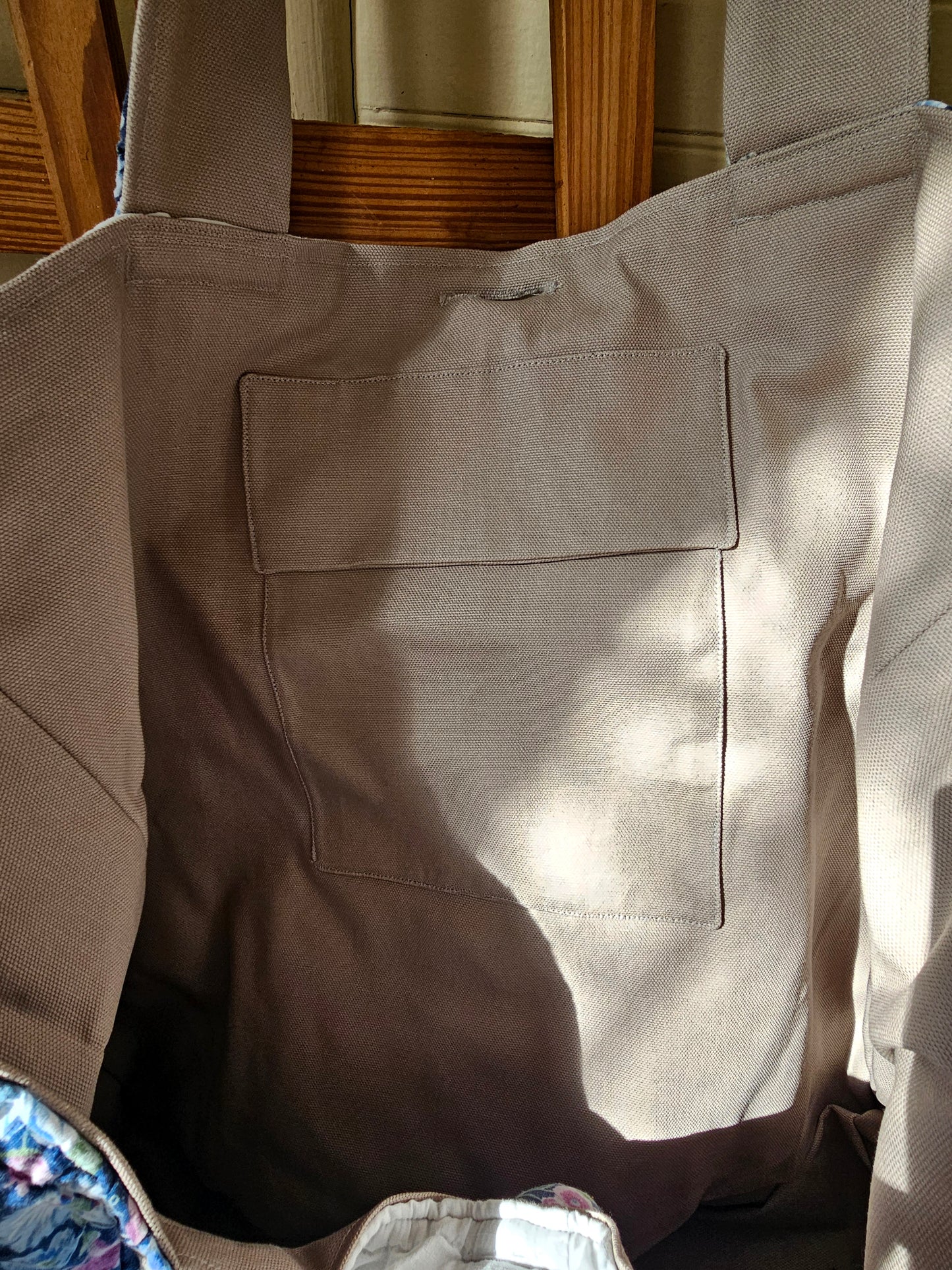 Handmade quilt bag, blue pink white patchwork floral large oversized carryall tote fully lined cream canvas inside pocket tie closure grandmillennial