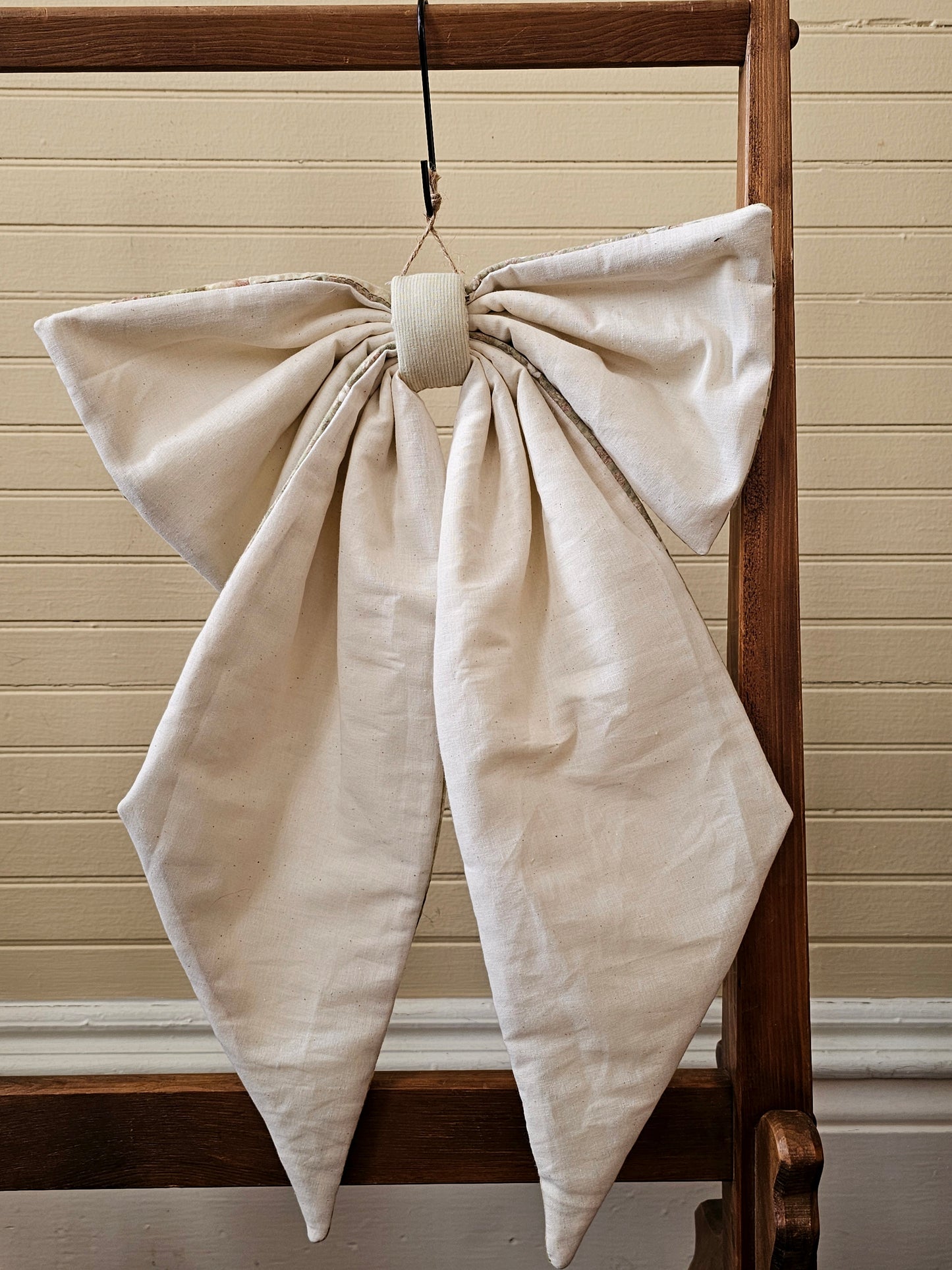 Handmade bow, green floral paisley vintage quilt fabric door decor large wreath upcycled farmhouse shabby granny chic Easter springtime summer