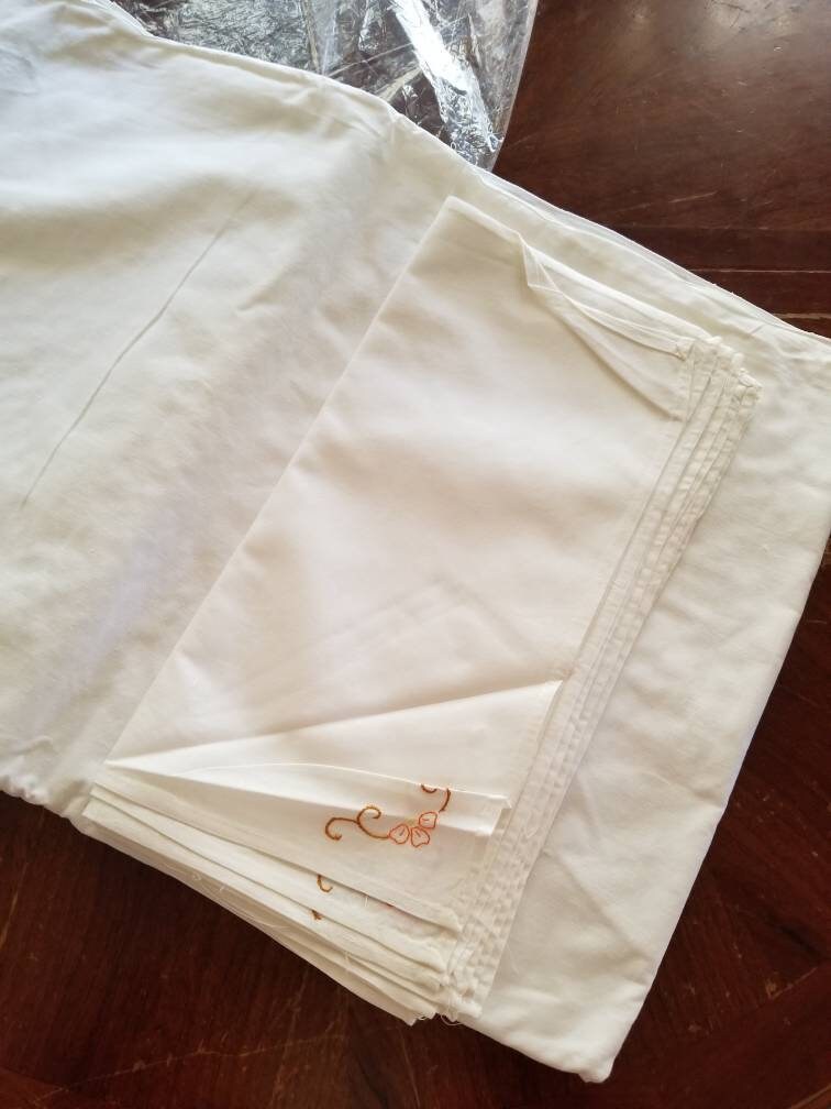 SALE Vintage table linens, tablecloth, napkins, set of 13, embroidered, floral, white, lace, handmade, NIP, NOS, granny chic, shabby chic, unused