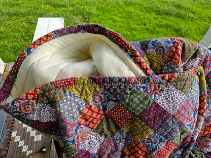 Vintage sleeping bag Snug Sack one size adult 70s patchwork quilted thick floral paisley wearable blanket zipper snaps camping red navy primary colors retro