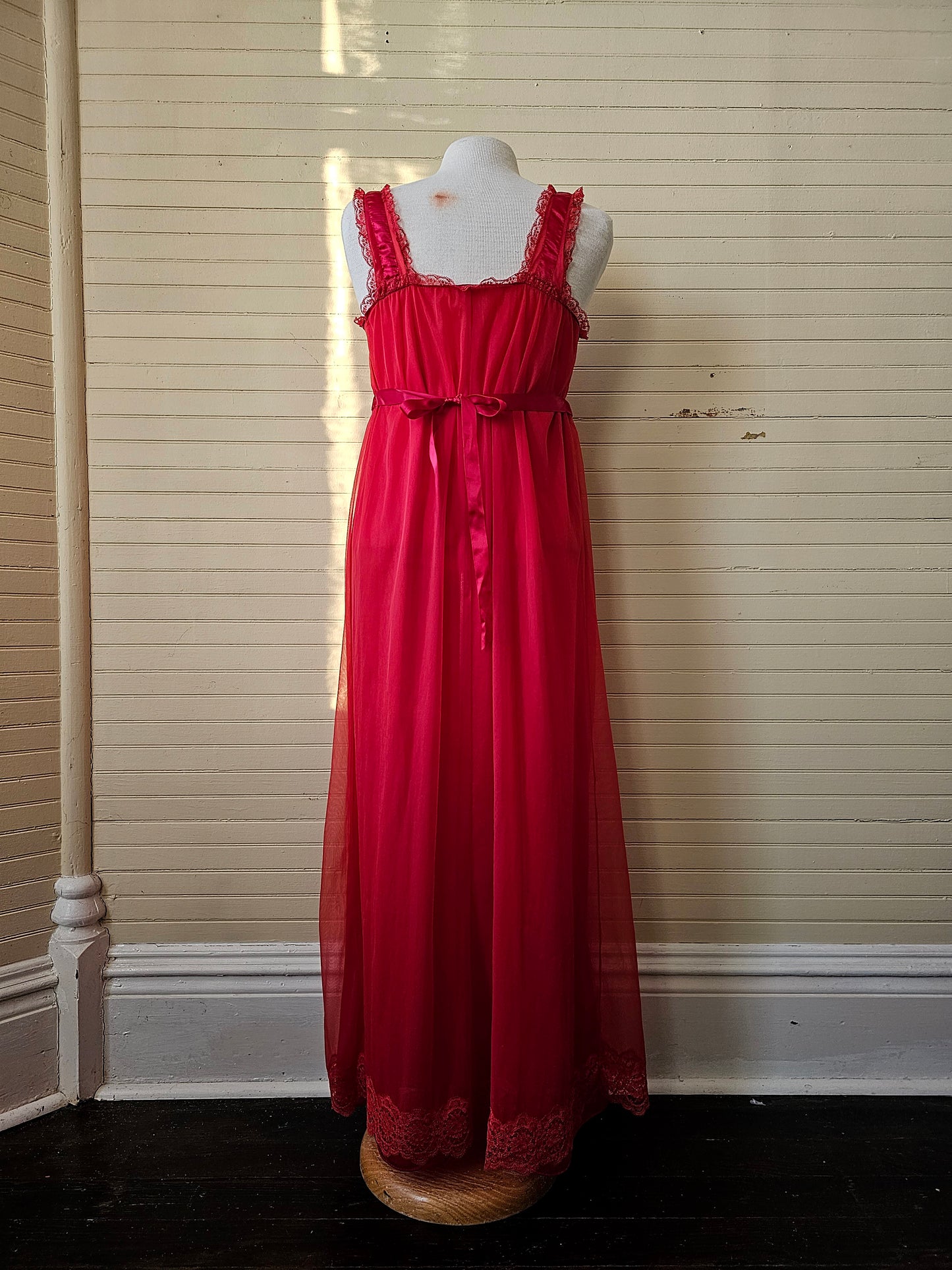 Vintage nightgown peignoir red long maxi ankle length sleeveless square neckline lace trim tiered sheer 70s 80s waist tie romantic feminine boudoir lingerie