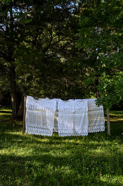 Vintage curtains, lace white floral rose set of 4 panels valance swag tiered scallop edge romantic