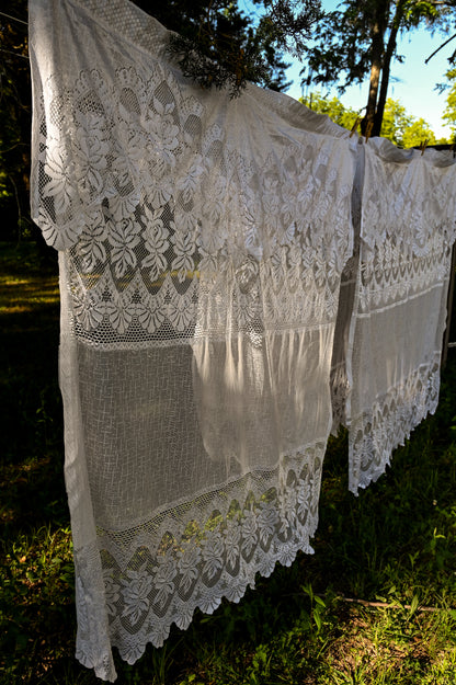 Vintage curtains, lace white floral rose set of 4 panels valance swag tiered scallop edge romantic