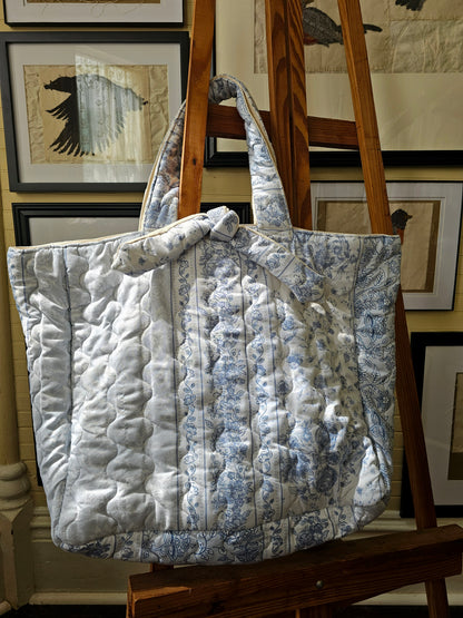 Handmade quilt bag, blue white quilted floral large oversized carryall tote fully lined cream canvas inside pocket tie closure grandmillennial