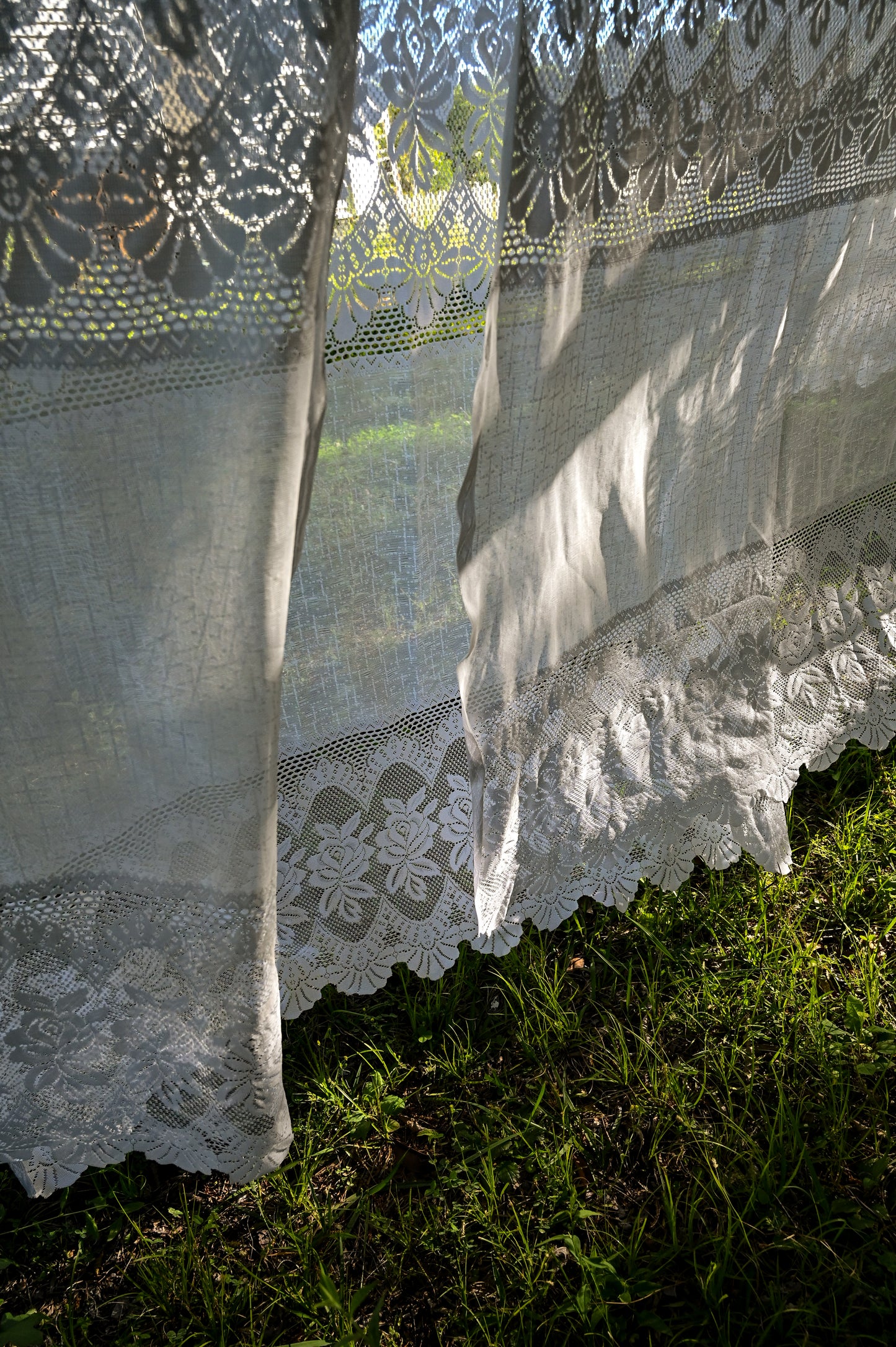 Vintage curtains, lace white floral rose set of 4 panels valance swag tiered scallop edge romantic