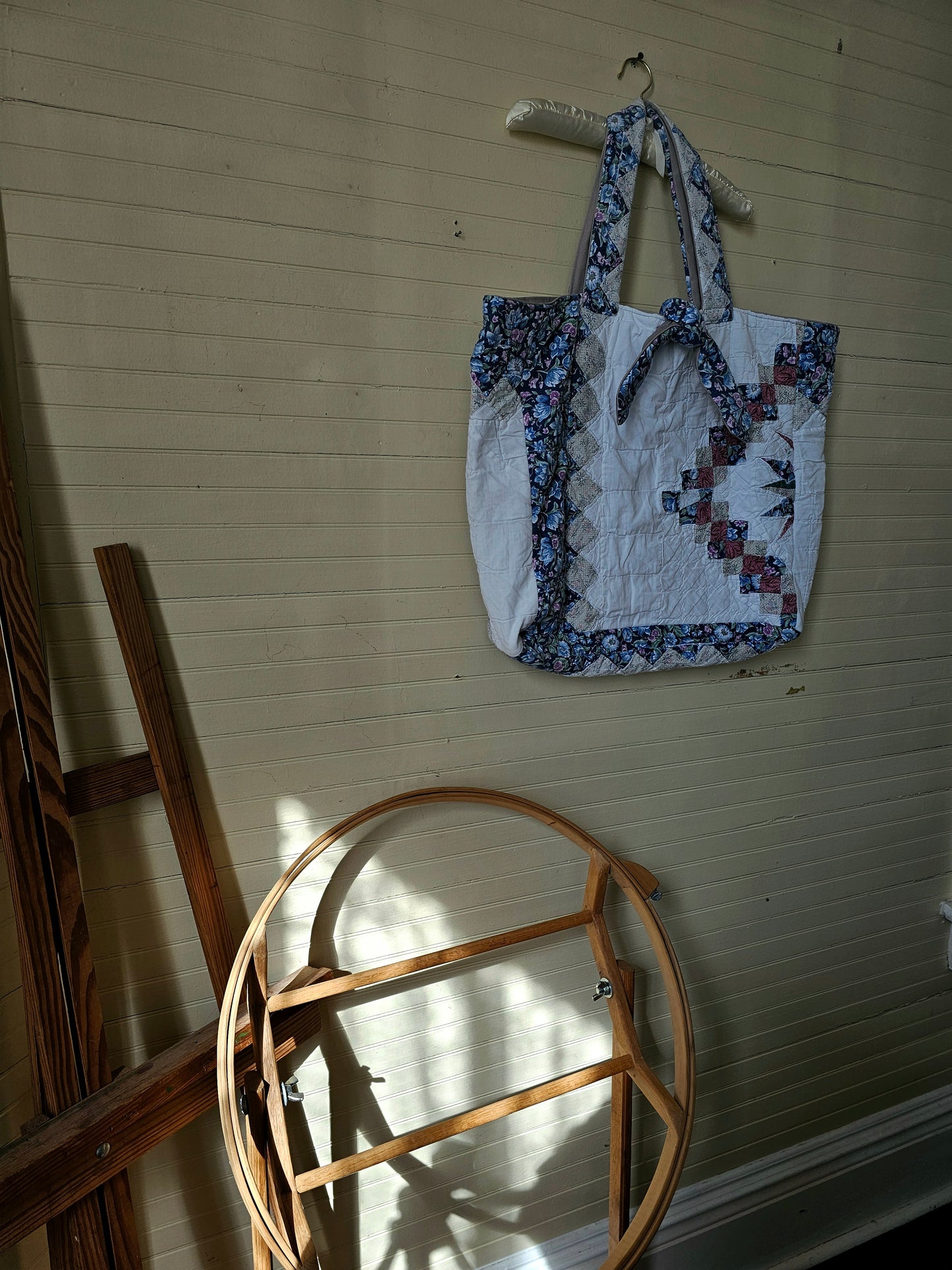 Handmade quilt bag, blue pink white patchwork floral large oversized carryall tote fully lined cream canvas inside pocket tie closure grandmillennial