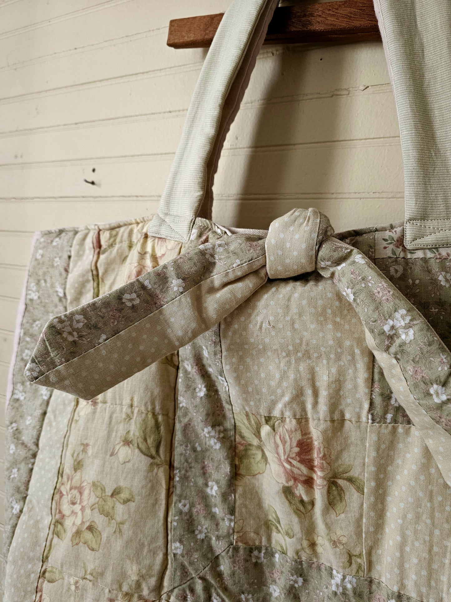 Handmade quilt bag, large oversized tote upcycled repurposed green floral nature earth tones fully lined canvas inside pocket tie closure granny chic