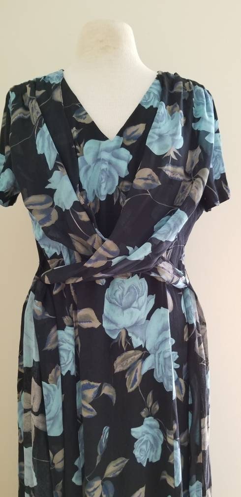 Vintage dress, Carole Little size 14 cottagecore romantic floral rose black blue wrap short sleeves rayon maxi