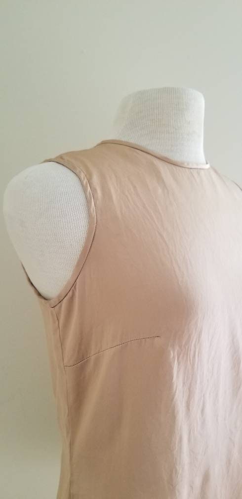 Vintage top, sleeveless tan silk size 6 beautiful soft cottagecore romantic