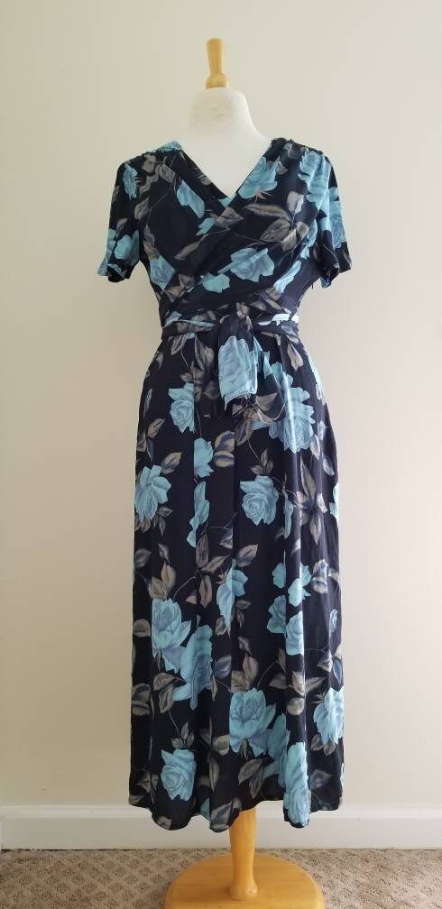 Vintage dress, Carole Little size 14 cottagecore romantic floral rose black blue wrap short sleeves rayon maxi