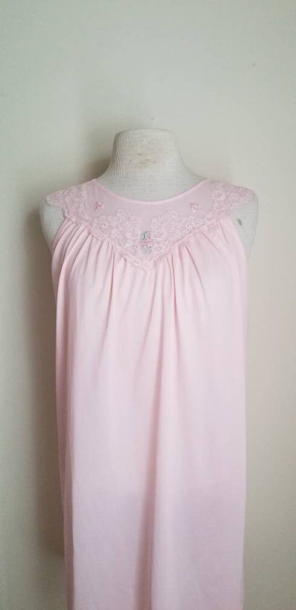 Vintage nightgown, Aristocraft by Superior pink sleeveless medium embroidered floral cottagecore nylon granny