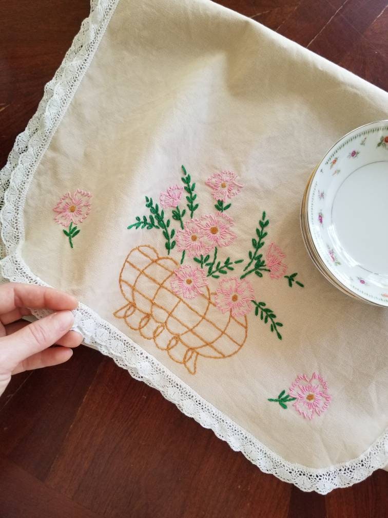 SALE Vintage Hand Embroidered Floral Table Runner