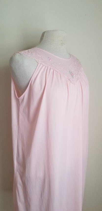 Vintage nightgown, Aristocraft by Superior pink sleeveless medium embroidered floral cottagecore nylon granny