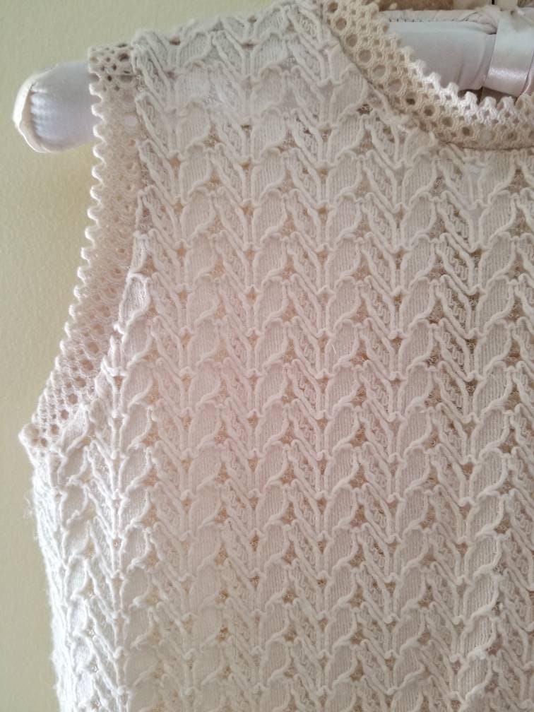 SALE Vintage Cream Knit Top / Women's Knit Sweater / Sleeveless Knit Top / Alentex Top / Women's Medium Shirt / Knit Top Shirt