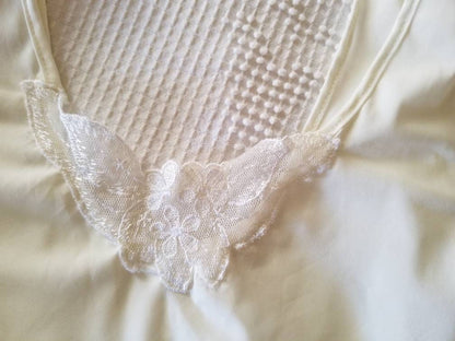 Vintage White Camisole / Size 34 / Lace Trim / 70s / Cami / Half Slip / Off White / Cream / Vintage Lingerie / Thick Straps / Scallop Edges