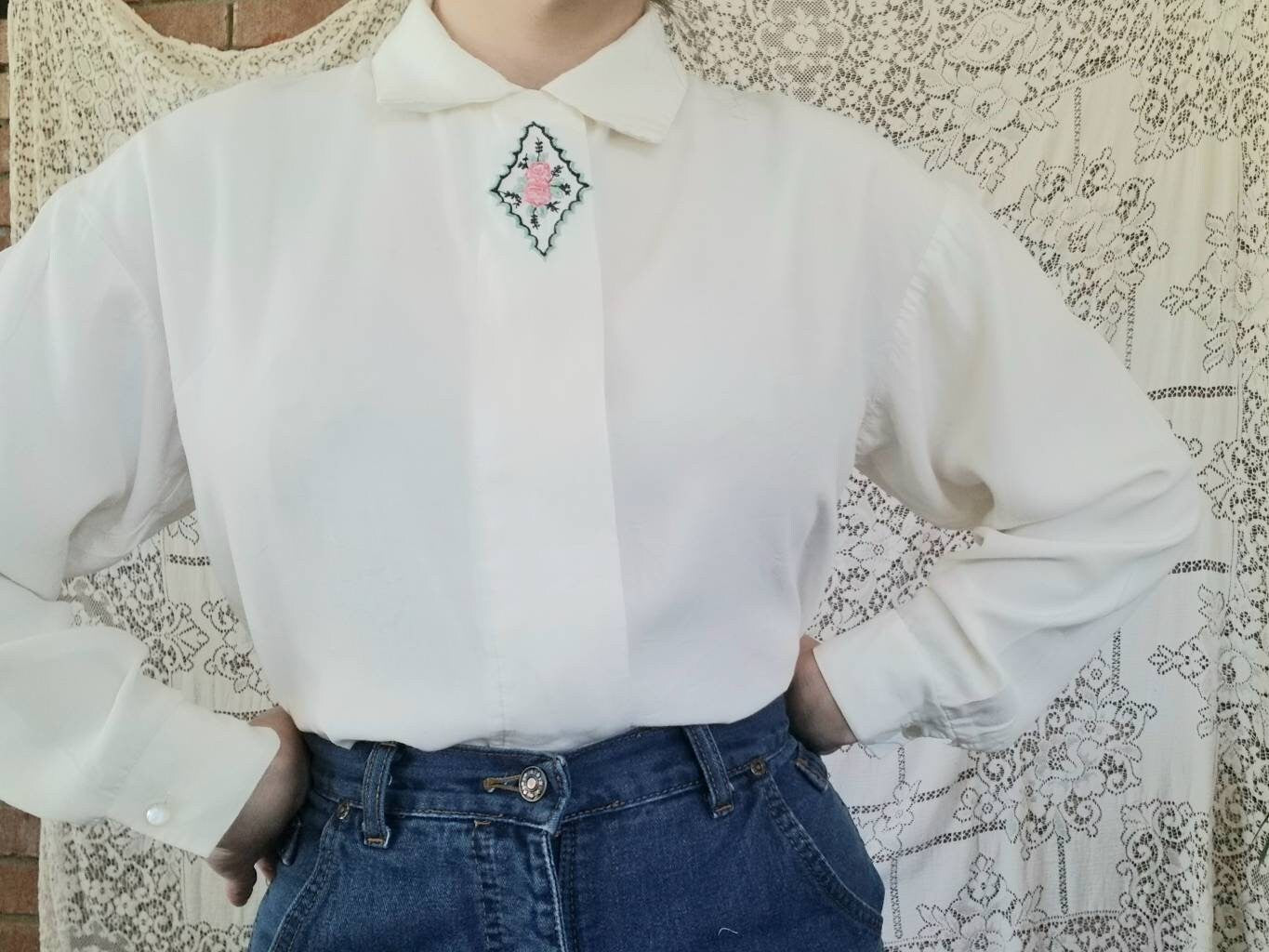 Vintage White Blouse / Just Maggie / Small / Long Sleeves / Collared / Embroidered / Floral / Rose / Dressy / Button Up Shirt / Rayon