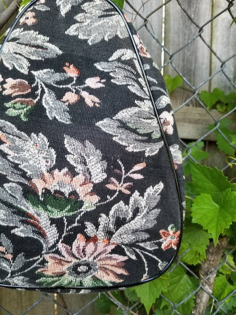 Vintage Tapestry Purse / Celebrity Inc. New York / Bucket Bag / Embroidered / Woven / Top Handle / Travel Bag / Black / Floral / Carpet Bag