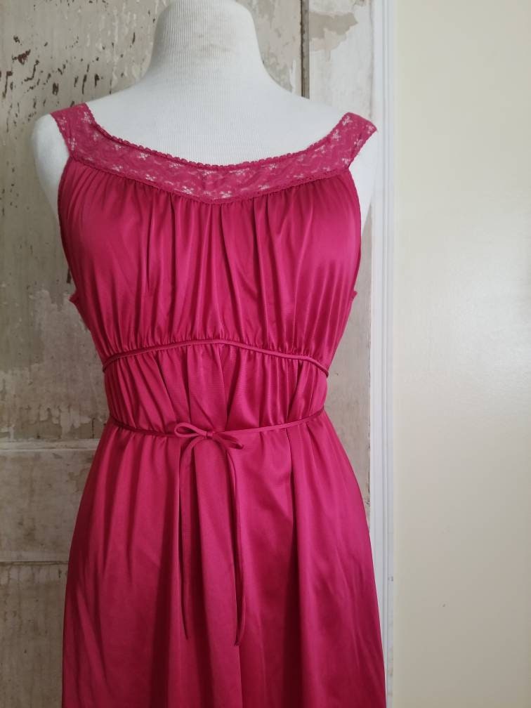 Vintage Nylon Nightgown / Vanity Fair / Medium / Magenta / Cranberry / Lace / Grecian / Wrap Ties / Short / Knee Length / Sexy / Scoop Neck