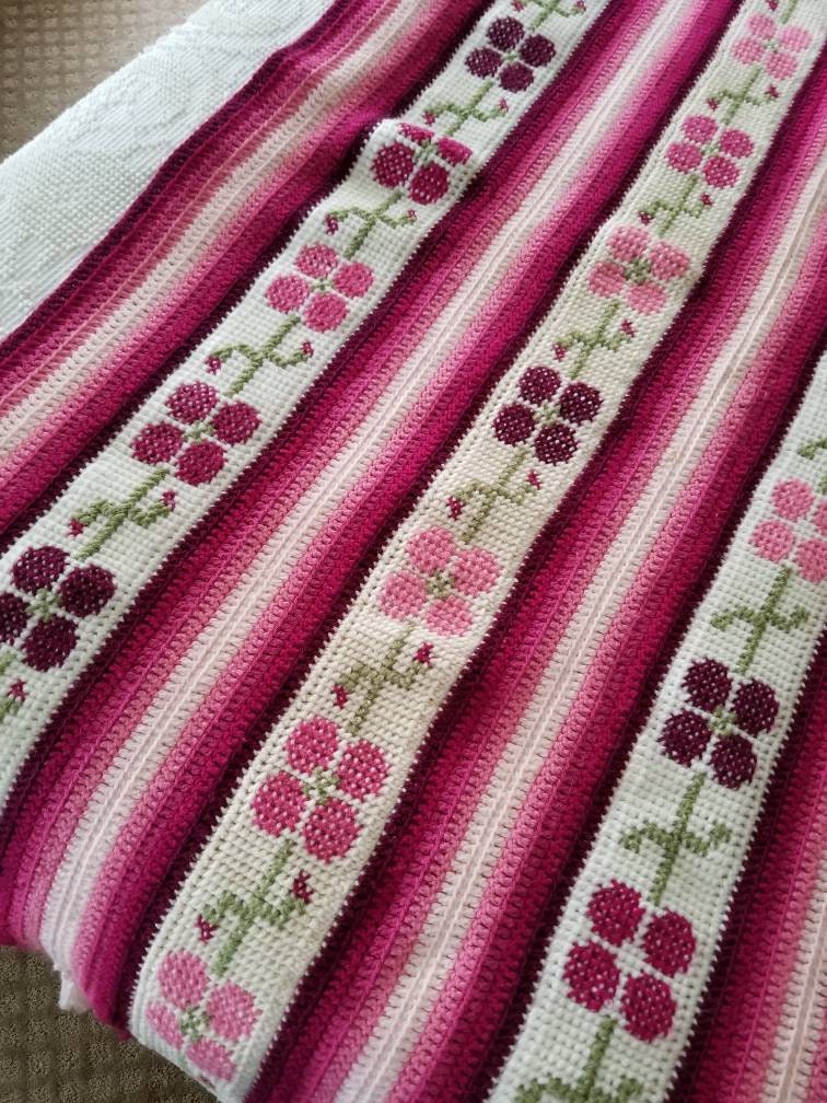 SALE Vintage crochet blanket, throw, pink, floral, embroidered, fringe, 70s, fuchsia, maroon, girly, feminine, handmade, granny chic, shabby chic