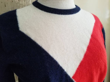 SALE Vintage sweater, The Gleneagles Range, wool, Scotland, long sleeves, red, white, navy blue, small, medium, 70s, pullover, crew neck, unisex