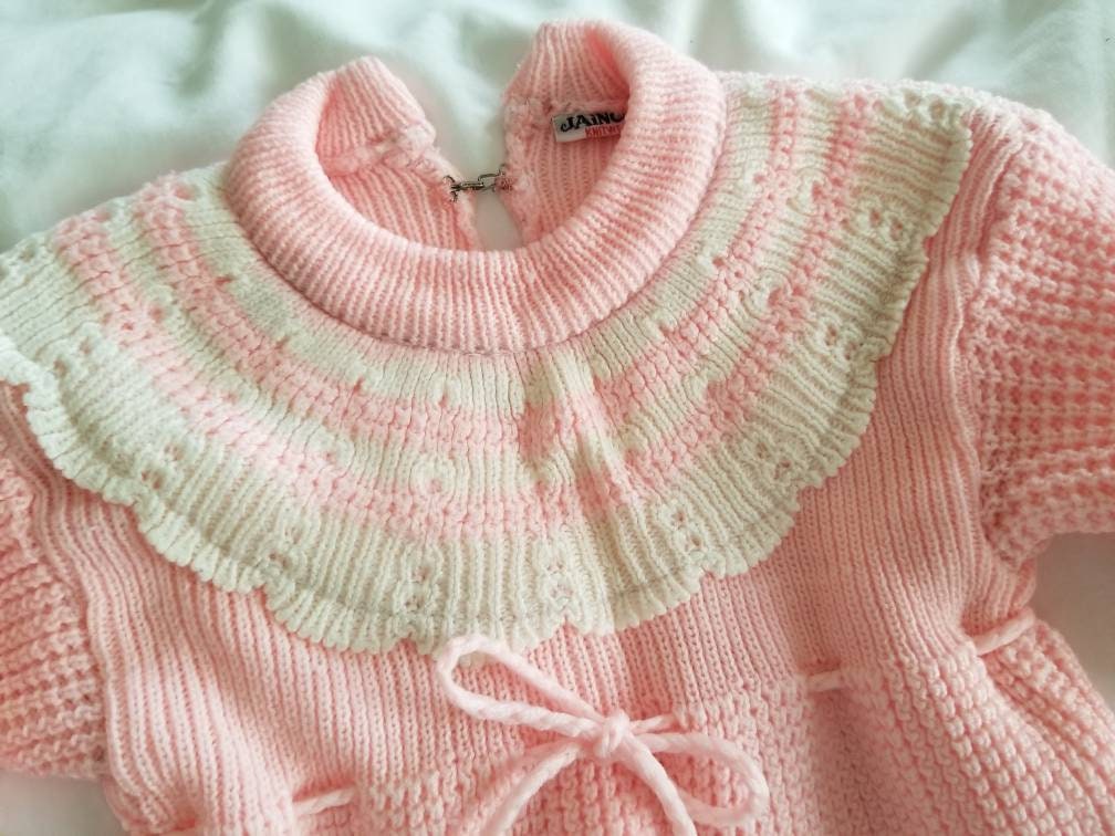 SALE Vintage dress, Jainco Knitwears, baby, infant, girl, knit, long sleeves, drawstring, scallops, pink, white, NB, 3 months, baby shower gift