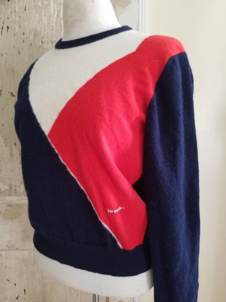 SALE Vintage sweater, The Gleneagles Range, wool, Scotland, long sleeves, red, white, navy blue, small, medium, 70s, pullover, crew neck, unisex