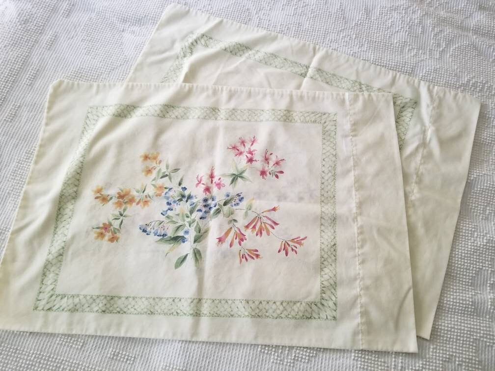 SALE Vintage floral sheets, JCPenney, full, double, set of 4, fitted, flat, pillowcases, shabby chic, granny chic, cottage, wildflowers, trellis