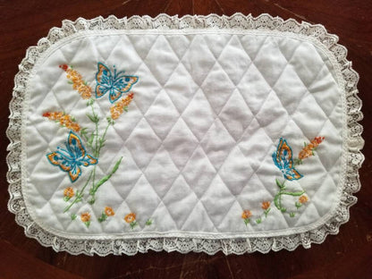 Vintage table setting, placemats, napkins, napkin rings, embroidered, set of 12, lace, floral, handmade, yellow blue white, granny chic, 70s