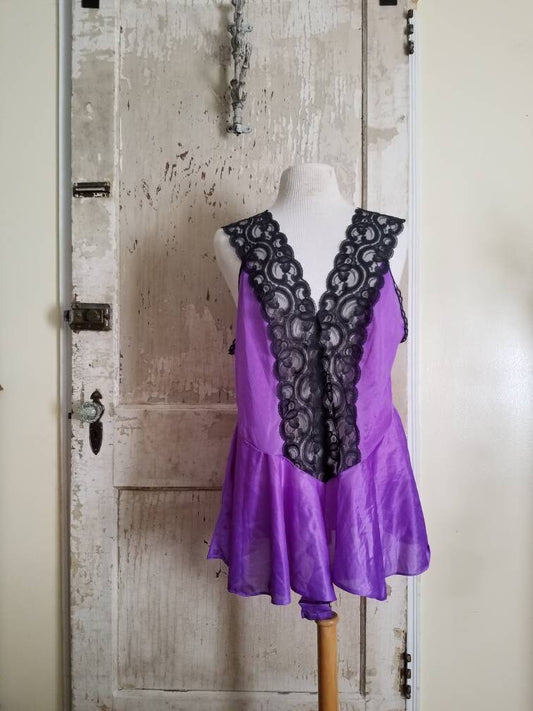 Vintage teddy, lingerie, purple, black, 42, lace, sexy, 70s, nylon, romper, babydoll, racy, plunge, sheer, honeymoon, wedding, romantic