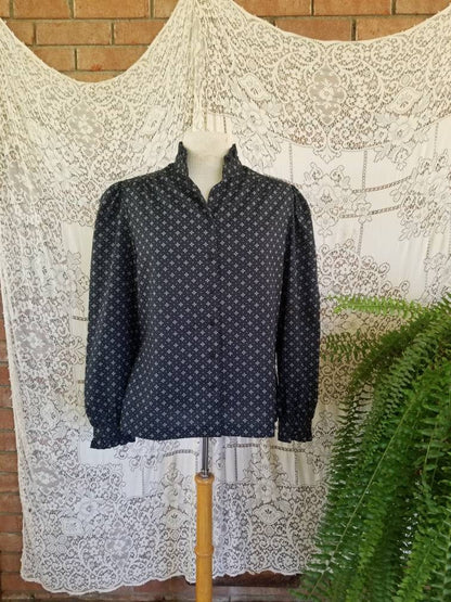 Vintage blouse, Pant Her, 13/14, shirt, button up front, long sleeves, black, white dots, ruffle neck, 70s, dressy, casual, feminine, top