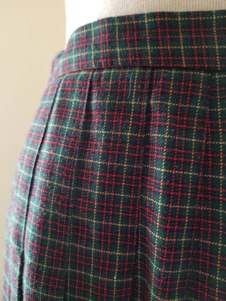 SALE Vintage plaid skirt, Susan Bristol, 10, red, green, yellow, tartan, pleated, ankle length, maxi, Christmas, elastic, zipper, buttons, a line