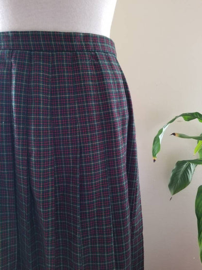 SALE Vintage plaid skirt, Susan Bristol, 10, red, green, yellow, tartan, pleated, ankle length, maxi, Christmas, elastic, zipper, buttons, a line