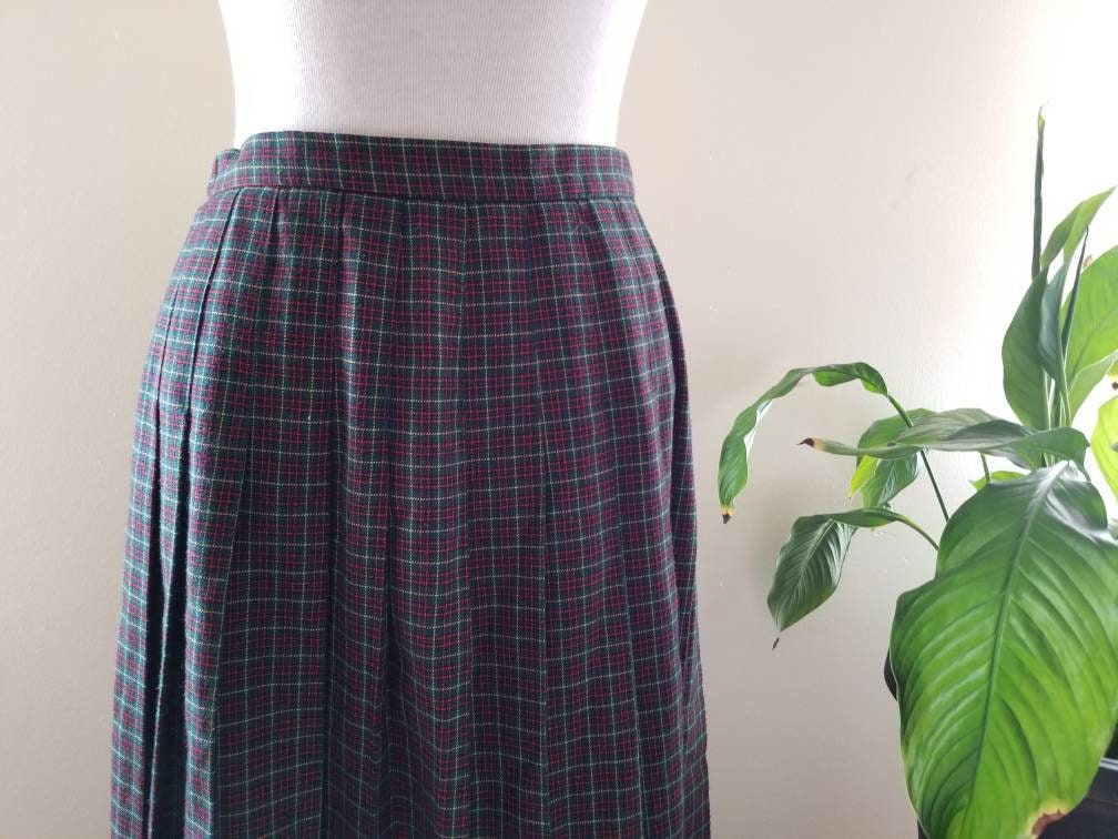 SALE Vintage plaid skirt, Susan Bristol, 10, red, green, yellow, tartan, pleated, ankle length, maxi, Christmas, elastic, zipper, buttons, a line