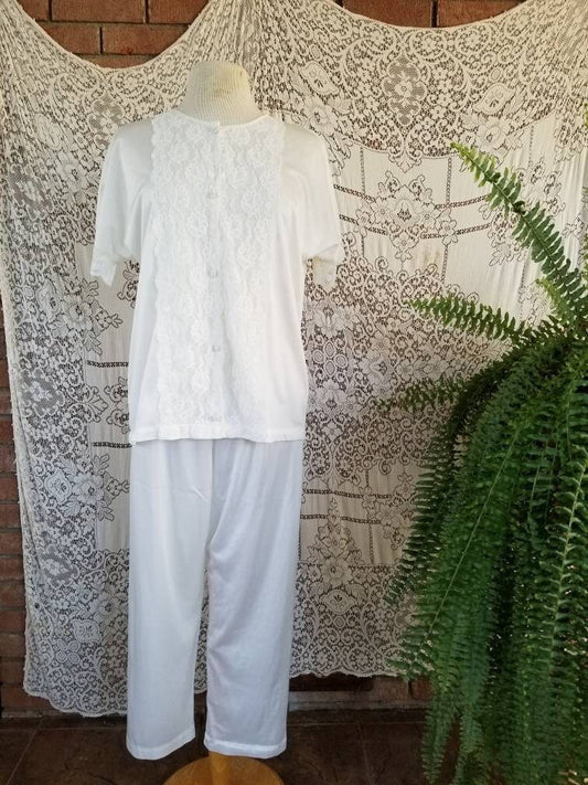 Vintage pajama set, white, top, pants, lace, floral, short sleeves, granny chic, nylon, cottage core, buttons front, elastic, small, ankle