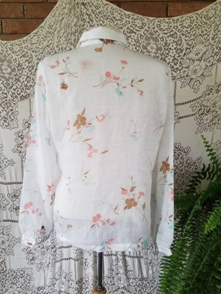 Vintage blouse, 13/ 14, floral, sheer, long sleeves, tab collar, button up front, pleated, white, 70s, pink, brown, blue, feminine, shirt