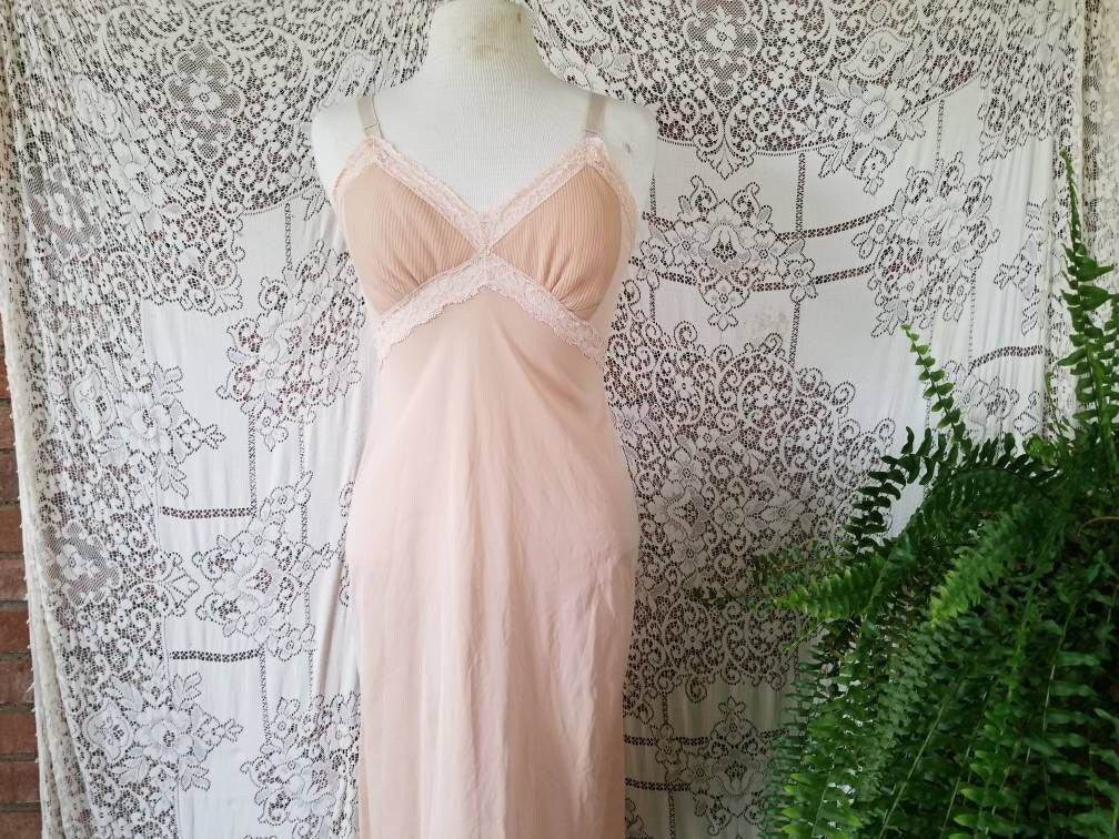 Vintage dress slip, Movie Star, 34, full slip, knee length, beige, tan, lace, sheer, ruffle, nylon, lingerie, straps, sexy, feminine, pinup