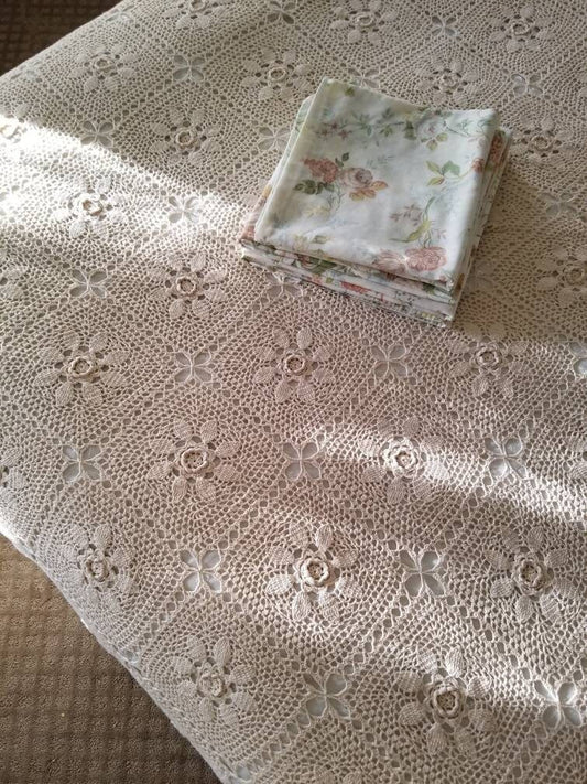 SALE Vintage sheets, set of 3, flat, pillowcases, king size, floral, earth tones, granny chic, grandmillennial, cottagecore, shabby chic, country