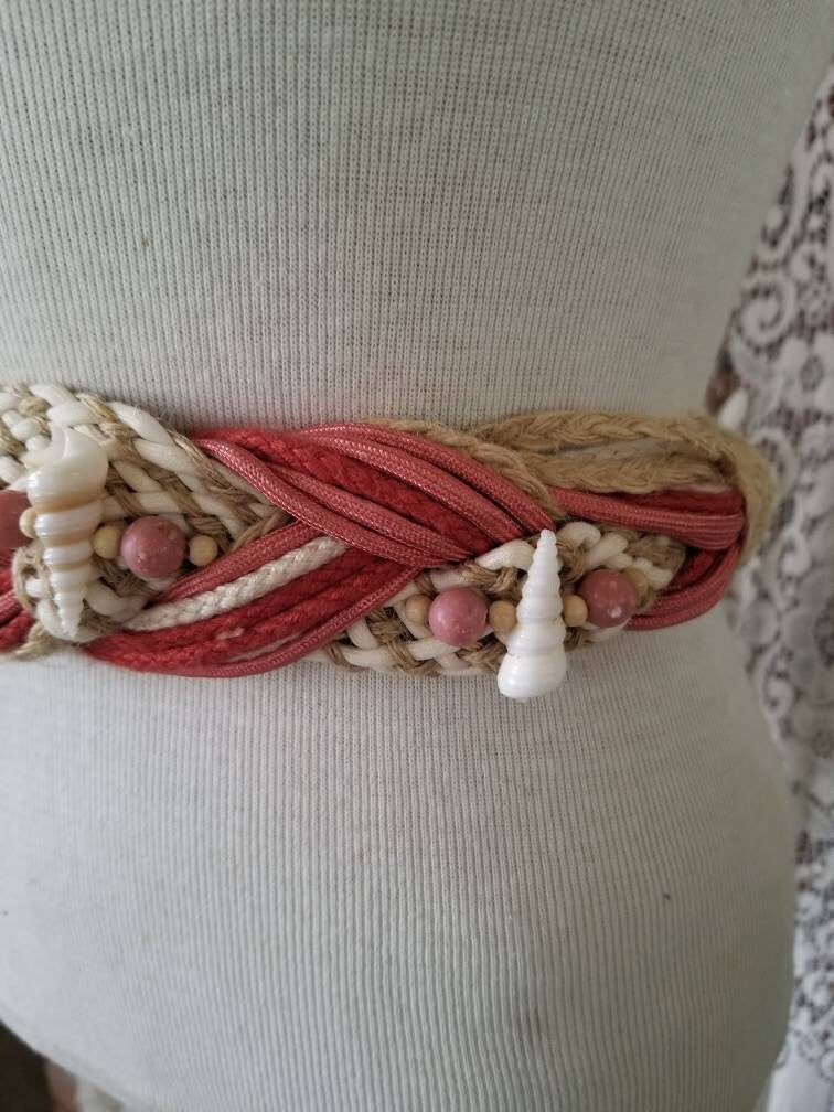 SALE Vintage belt, Rhea, jute, braided, woven, seashells, mermaid, pink, white, beaded, 80s, fishhook, elastic, stretchy, boho, bohemian, thick