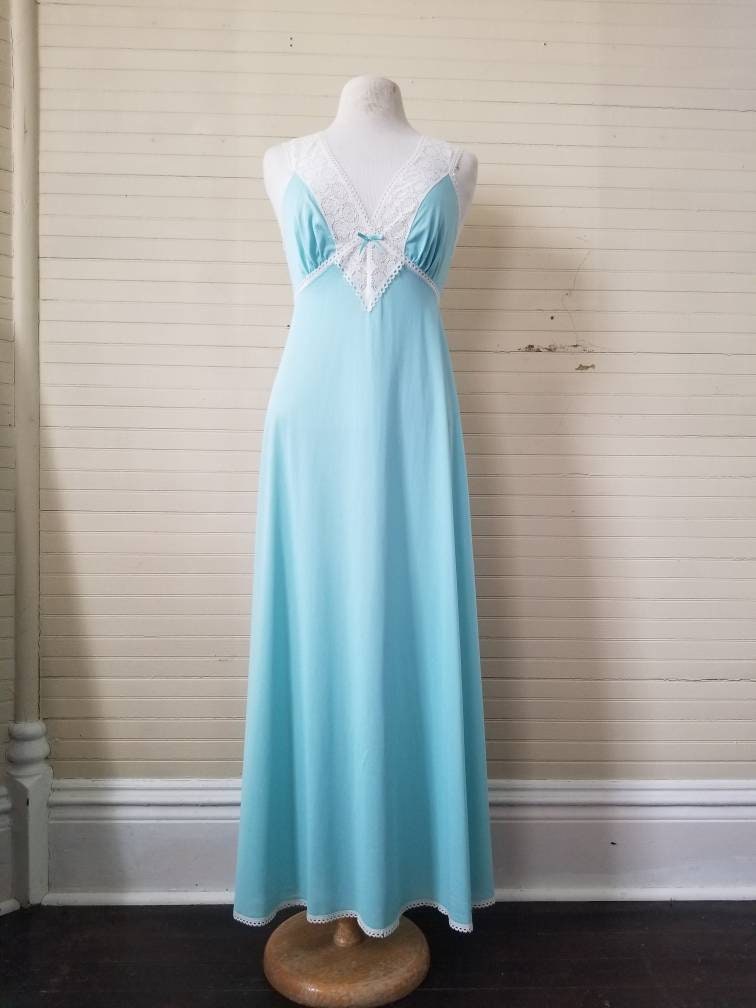 Vintage peignoir set, teal 34 Vanity Fair nightgown robe matching sleeveless long maxi lingerie 70s lace boudoir button up v neckline