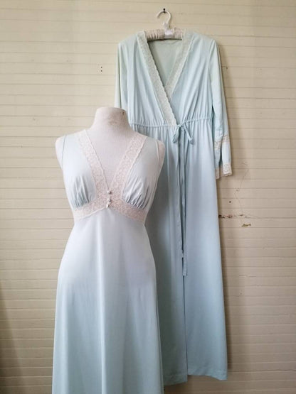 Vintage peignoir set, Gaymode small nightgown robe matching lingerie mint green lace boudoir long maxi ankle length plunge v neck side ties