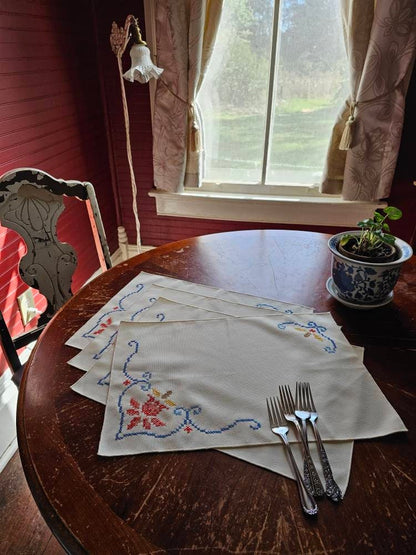 Vintage placemats, set of 4 rectangle handmade cross stitch embroidered 70s blue red floral MCM table linens place setting granny chic