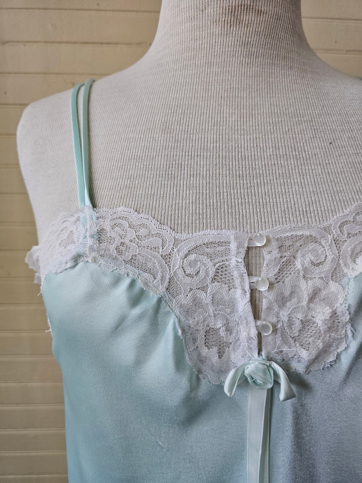 Vintage nightgown, Carole Hochman large medium blue green spaghetti straps ankle length lingerie 70s floral lace ribbon drop waist peignoir