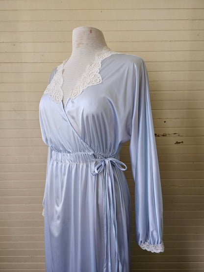 Vintage robe, Miss Elaine small blue long puff sleeves ankle length lace trim v neck wrap elastic waist pocket peignoir dramatic flowy