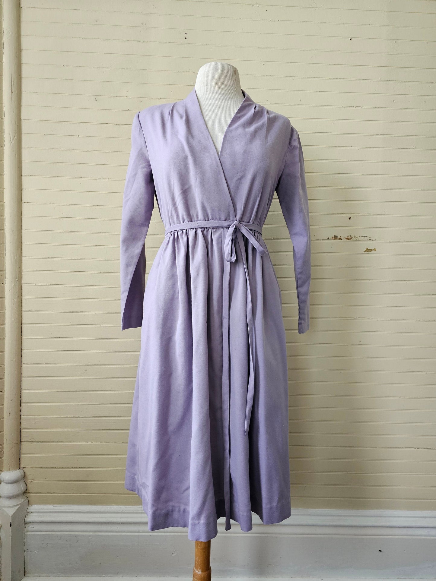 Vintage dress, handmade purple faux wrap elastic waist tie belt long sleeves v neck knee length thick woven fabric side pockets fall winter