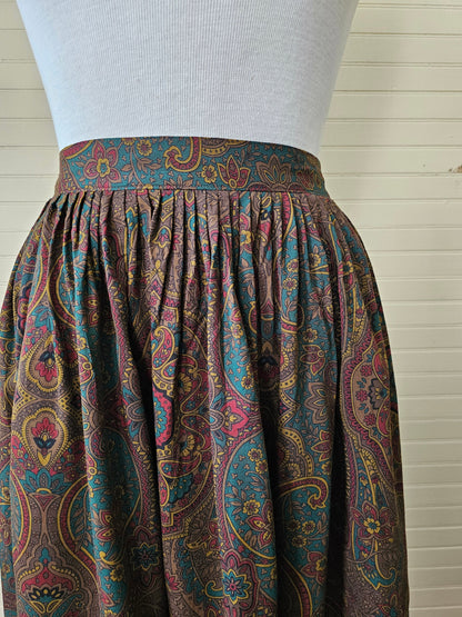 Vintage skirt, Preswick and Moore 8 paisley dark tones moody brown teal burgundy waistband button closure side pockets midi below knee flowy