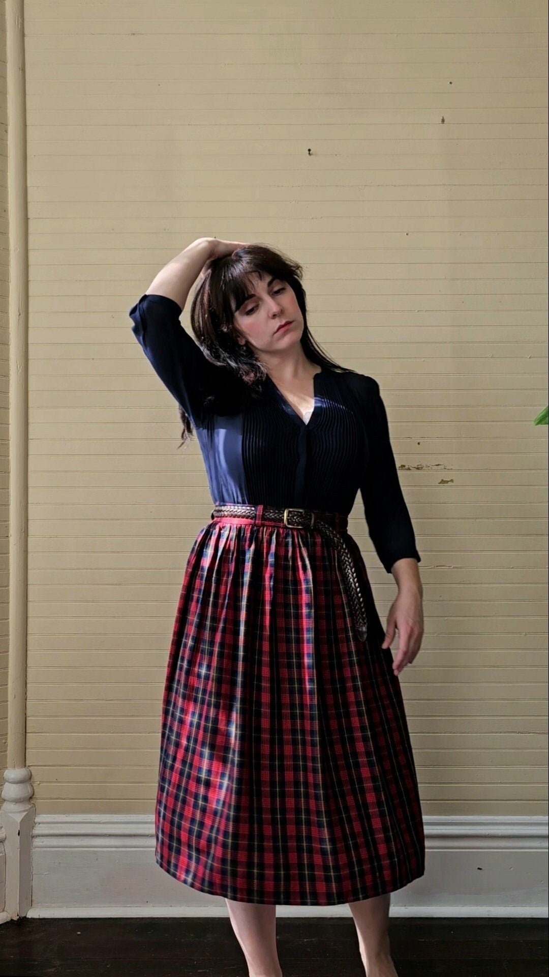 Vintage skirt, This One's For You plaid red green navy belt loops waistband zipper button A line midi below knee Christmas preppy 26 waist