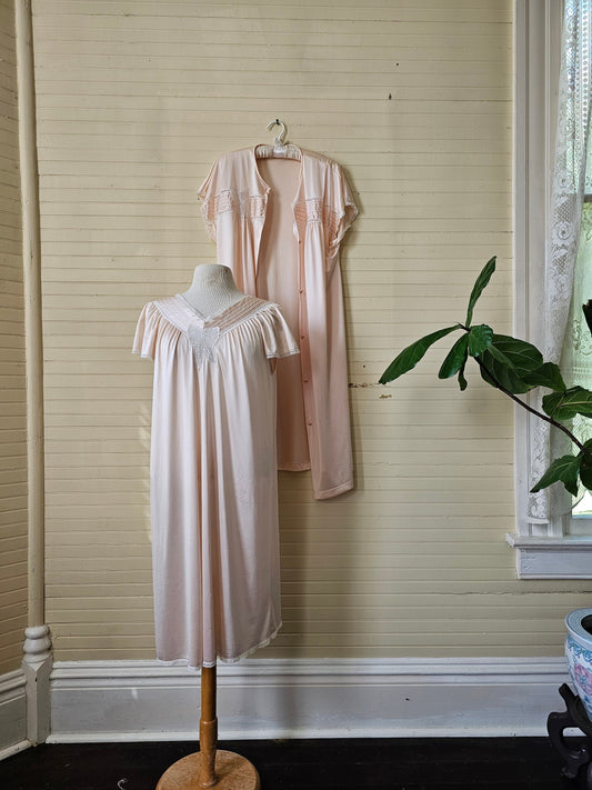 Vintage pajama set, Vanity Fair medium peach pink peignoir nightgown robe short sleeves below knee lace embroidered bow Victorian granny