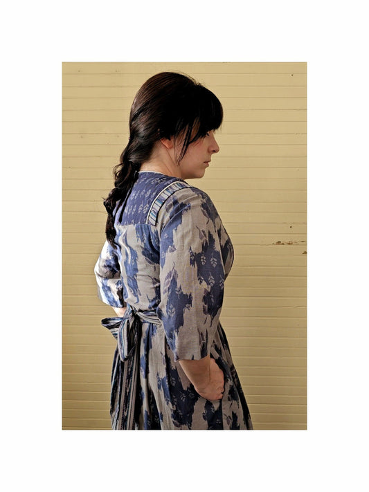 Vintage dress California Girl Petrina Aberle size 8 navy blue 3/4 sleeve 70s below knee floral patchwork apron side ties A line pockets